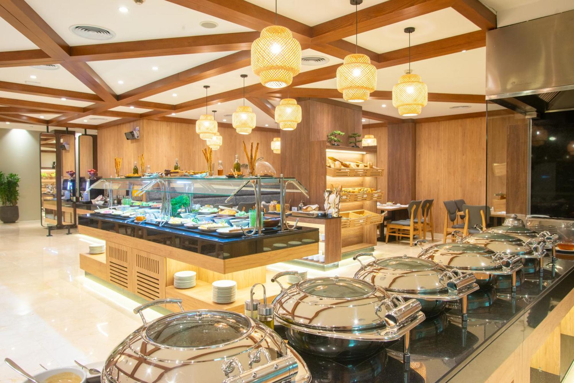 Hotel Novotel Cairo El Borg